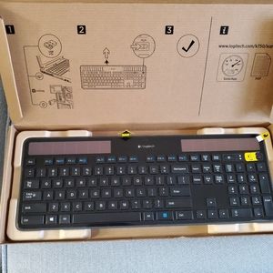New Logitech K750 Solar Keyboard